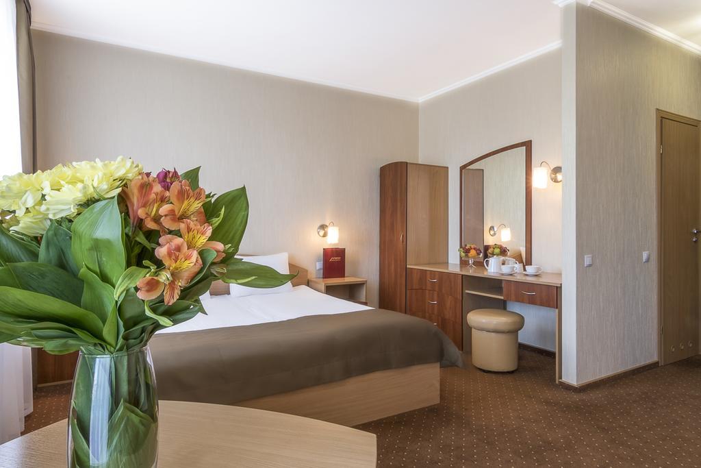 Mariot Medical Center Hotel تريسكافيتس المظهر الخارجي الصورة