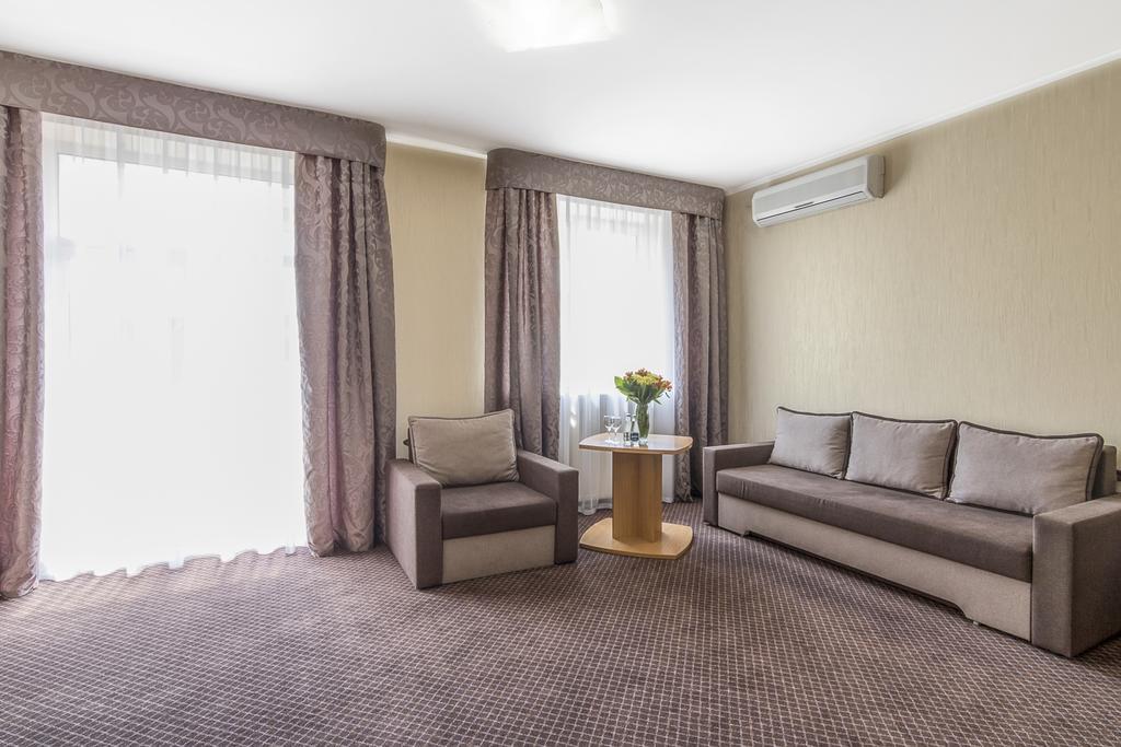 Mariot Medical Center Hotel تريسكافيتس المظهر الخارجي الصورة