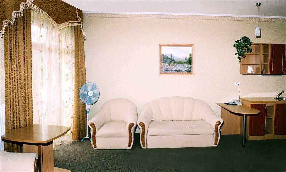 Mariot Medical Center Hotel تريسكافيتس المظهر الخارجي الصورة