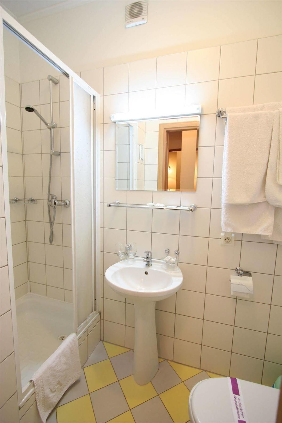 Mariot Medical Center Hotel تريسكافيتس المظهر الخارجي الصورة